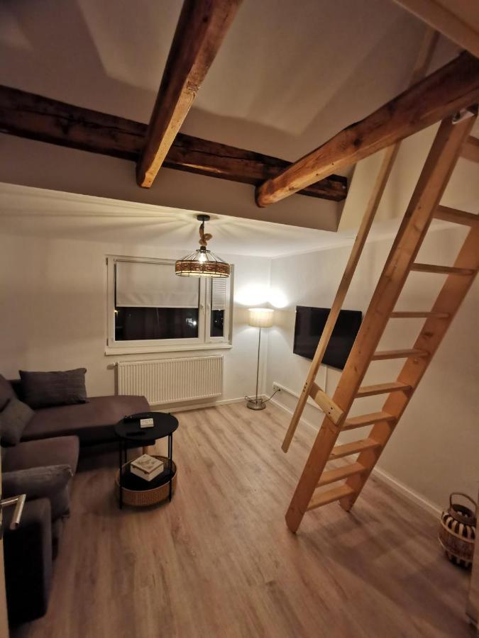 Mansarde - Modern - Zentral - Paytv Apartment *